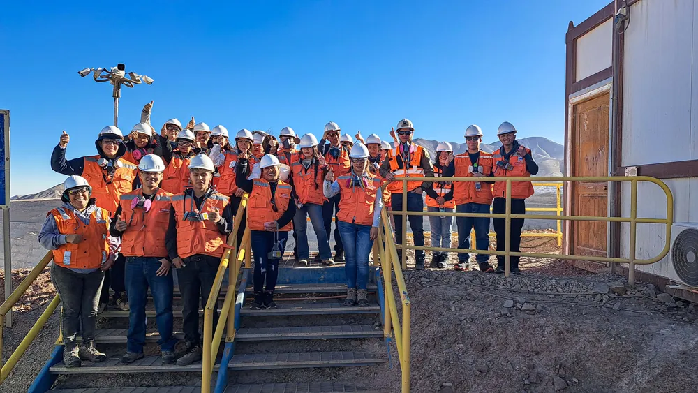 Visita Inacap Calama a DMH_ (3)