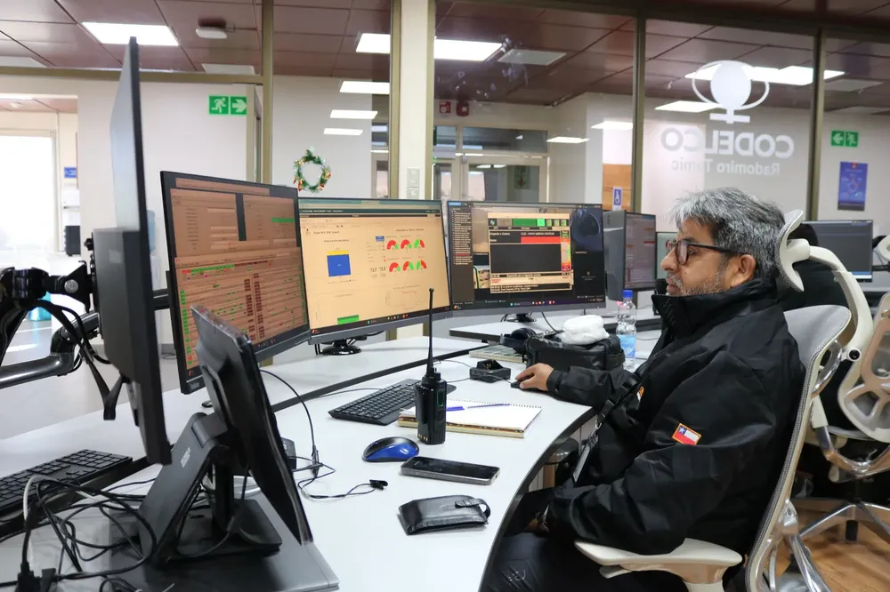 Centro_Integrado_Operaciones_Radomiro_Tomic