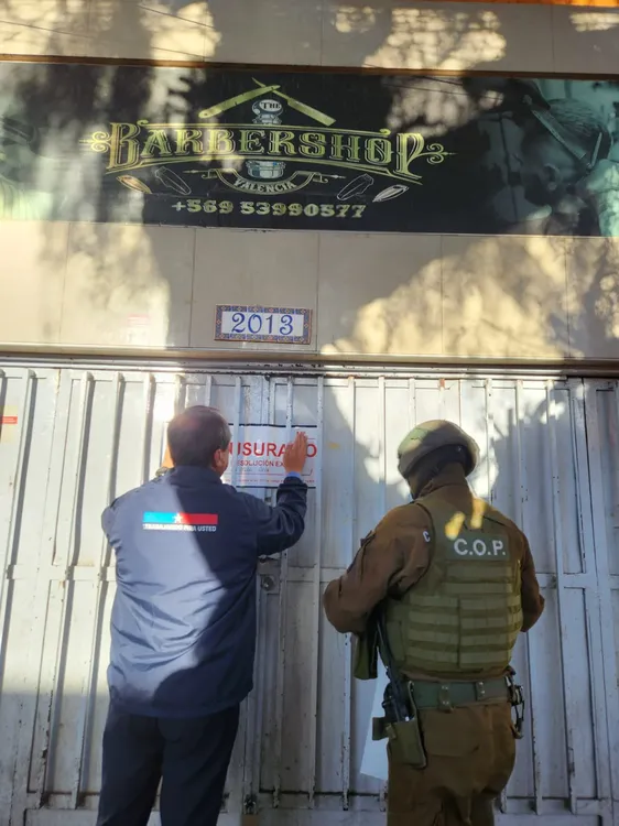 Clausuran locales venta de alcohol