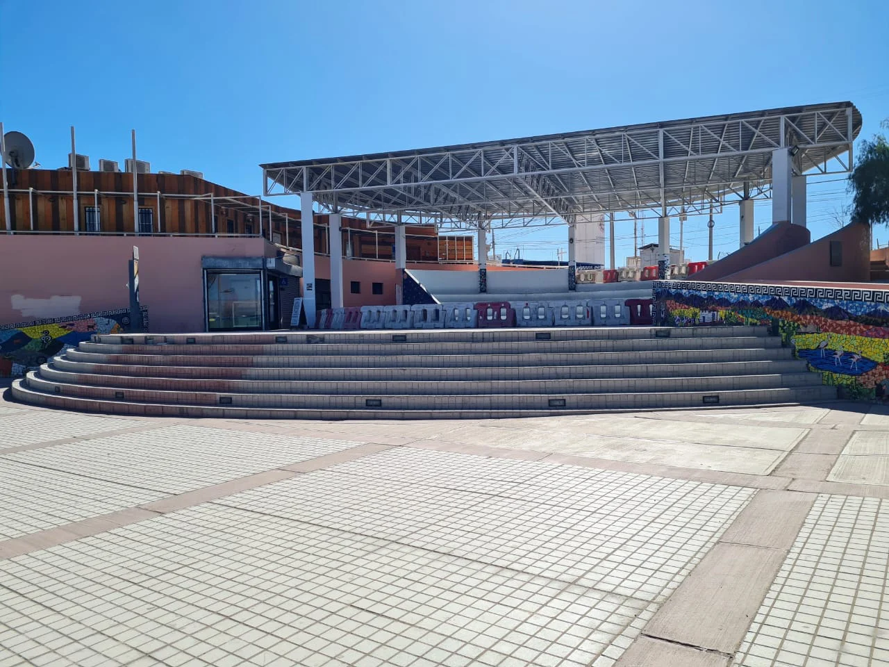 Banco-Estado-y-Notaria-de-Baquedano (1)