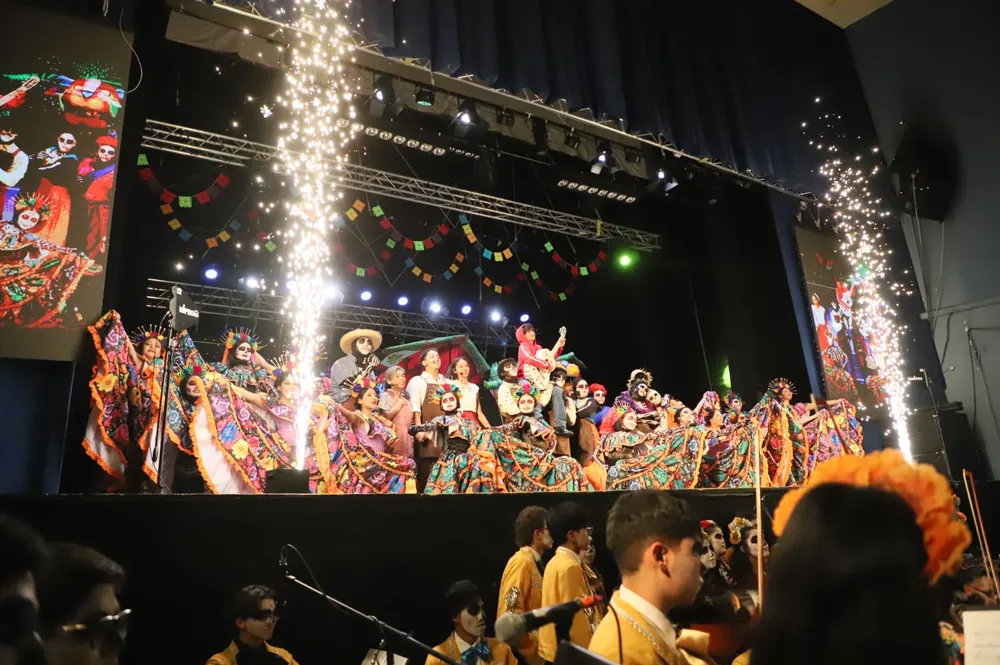 Musical Coco un poco loco