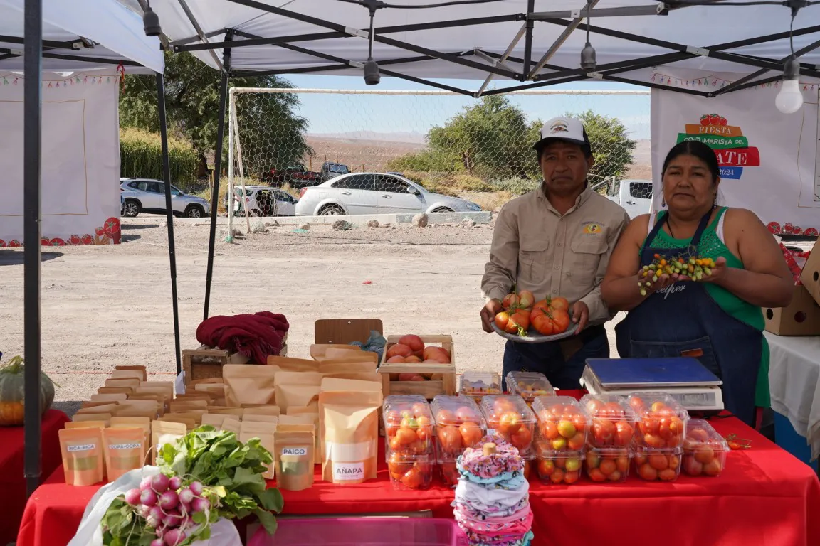 Fiesta_tomate_Camar_01