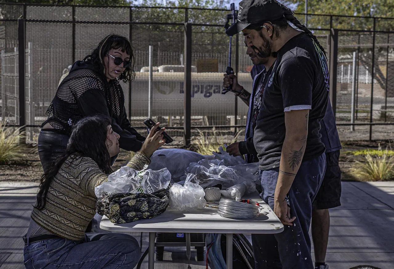 GALERIA DE ARTE AL PASO